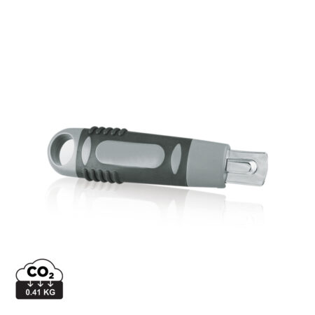 Retractable cutter softgrip